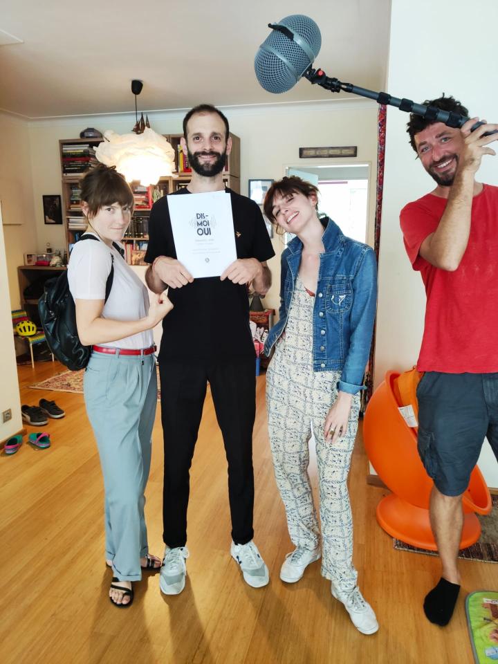 Avec les comédiens : Bérangère McNeese, Camille Voglaire et Maxime Donnay La réalisatrice : Marie Charette L'ingénieur du son : Michel Bystranowski